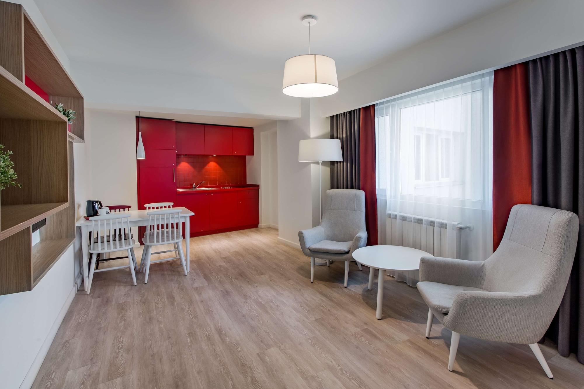 Park Inn By Radisson Bucharest Hotel & Residence Esterno foto