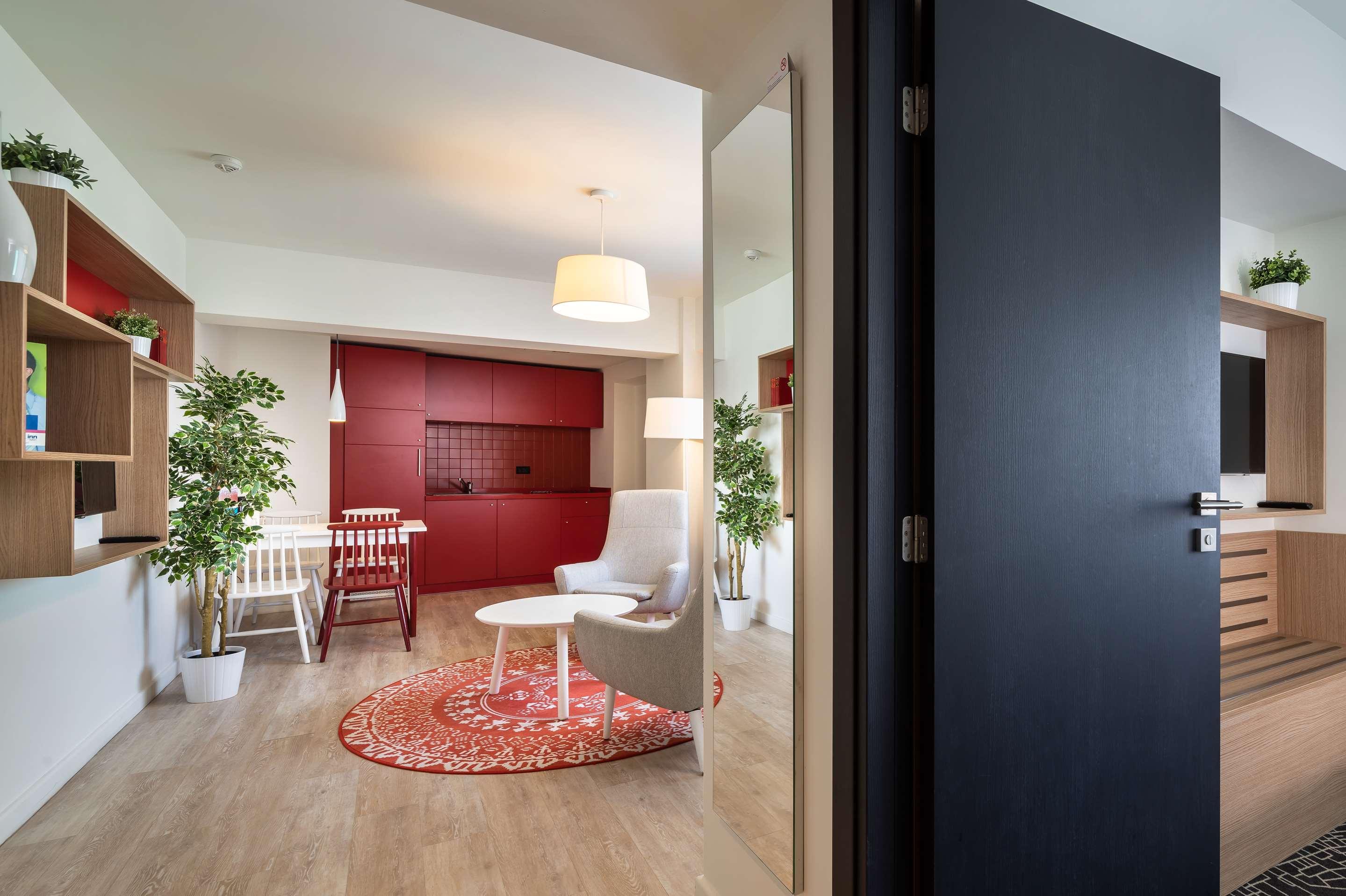 Park Inn By Radisson Bucharest Hotel & Residence Esterno foto
