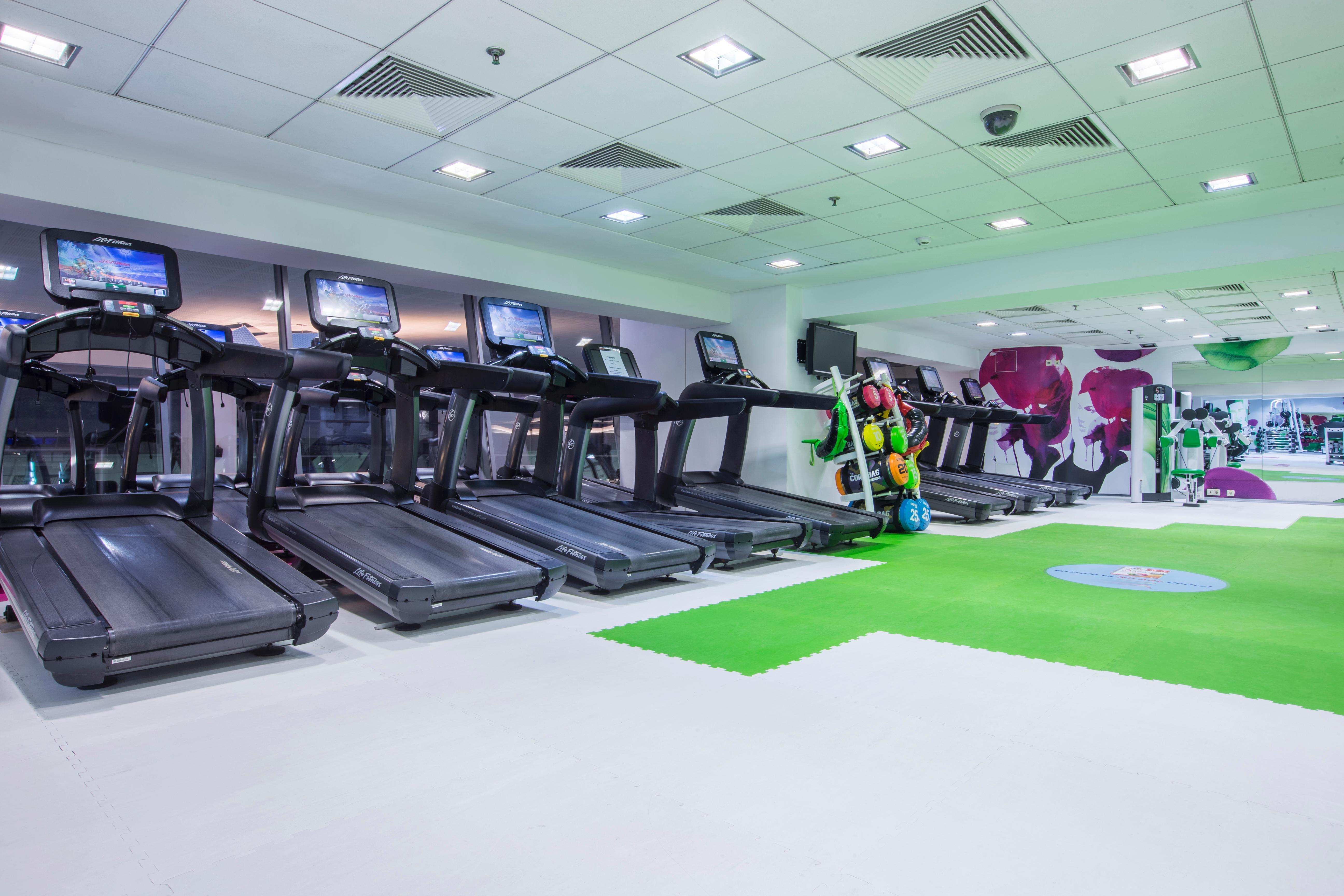 Park Inn By Radisson Bucharest Hotel & Residence Esterno foto