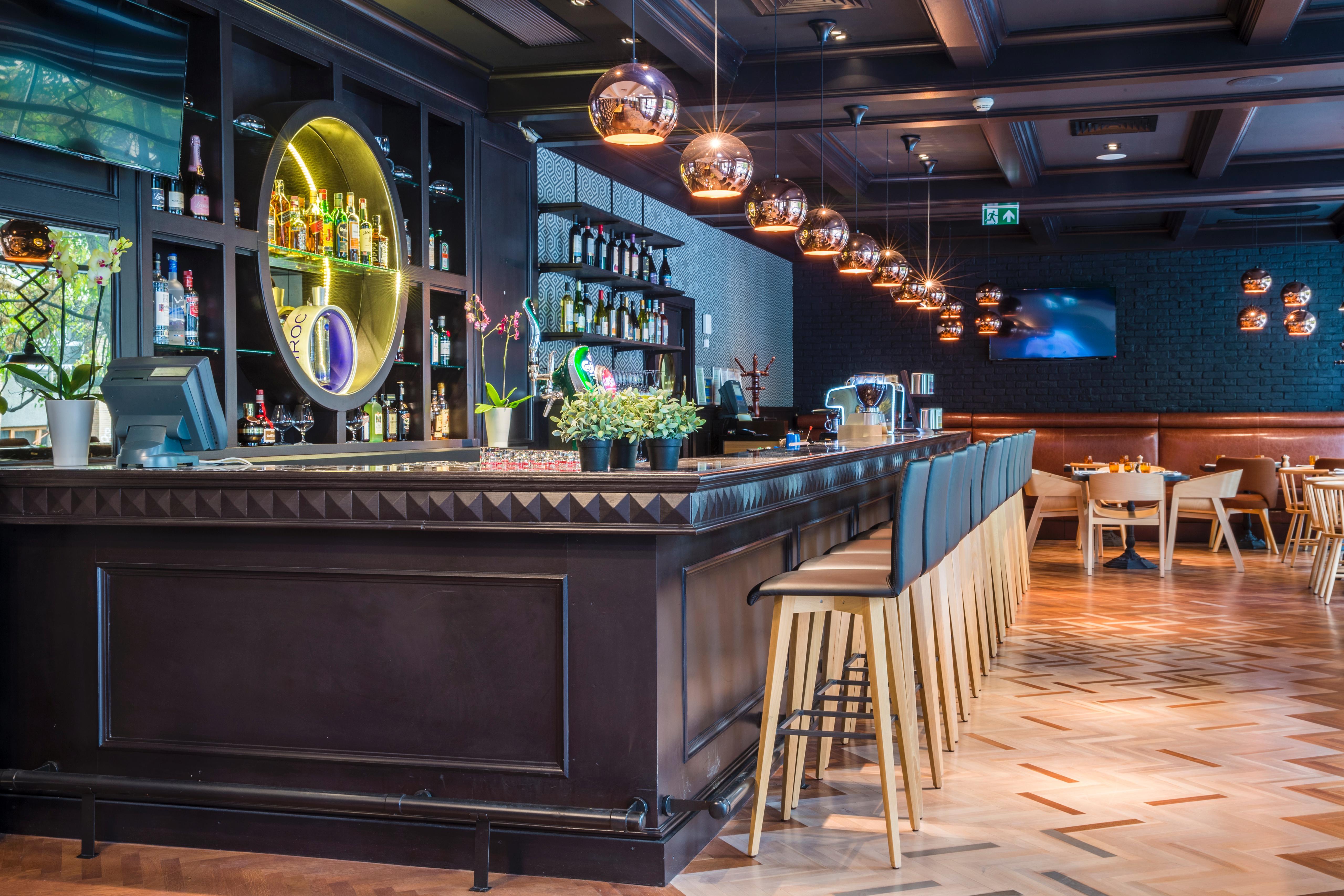 Park Inn By Radisson Bucharest Hotel & Residence Esterno foto