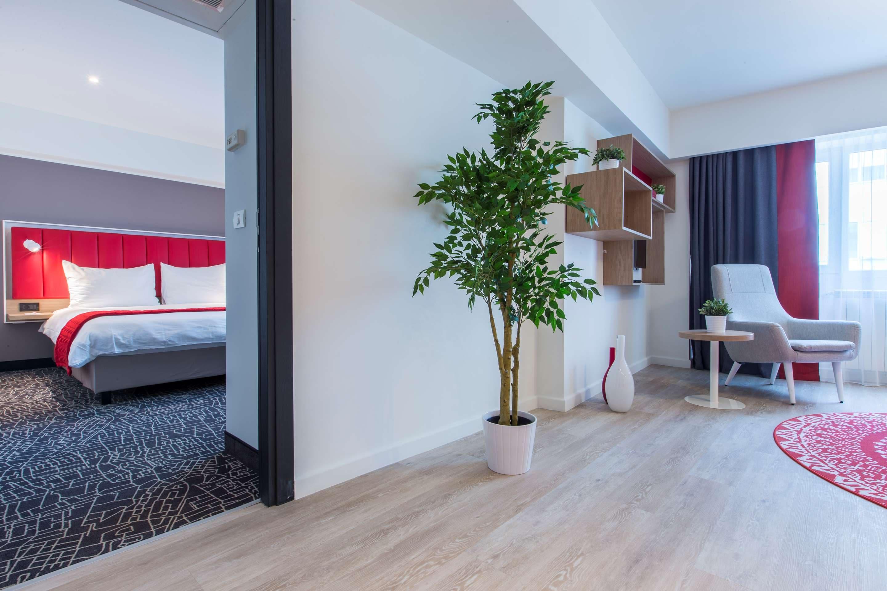 Park Inn By Radisson Bucharest Hotel & Residence Esterno foto
