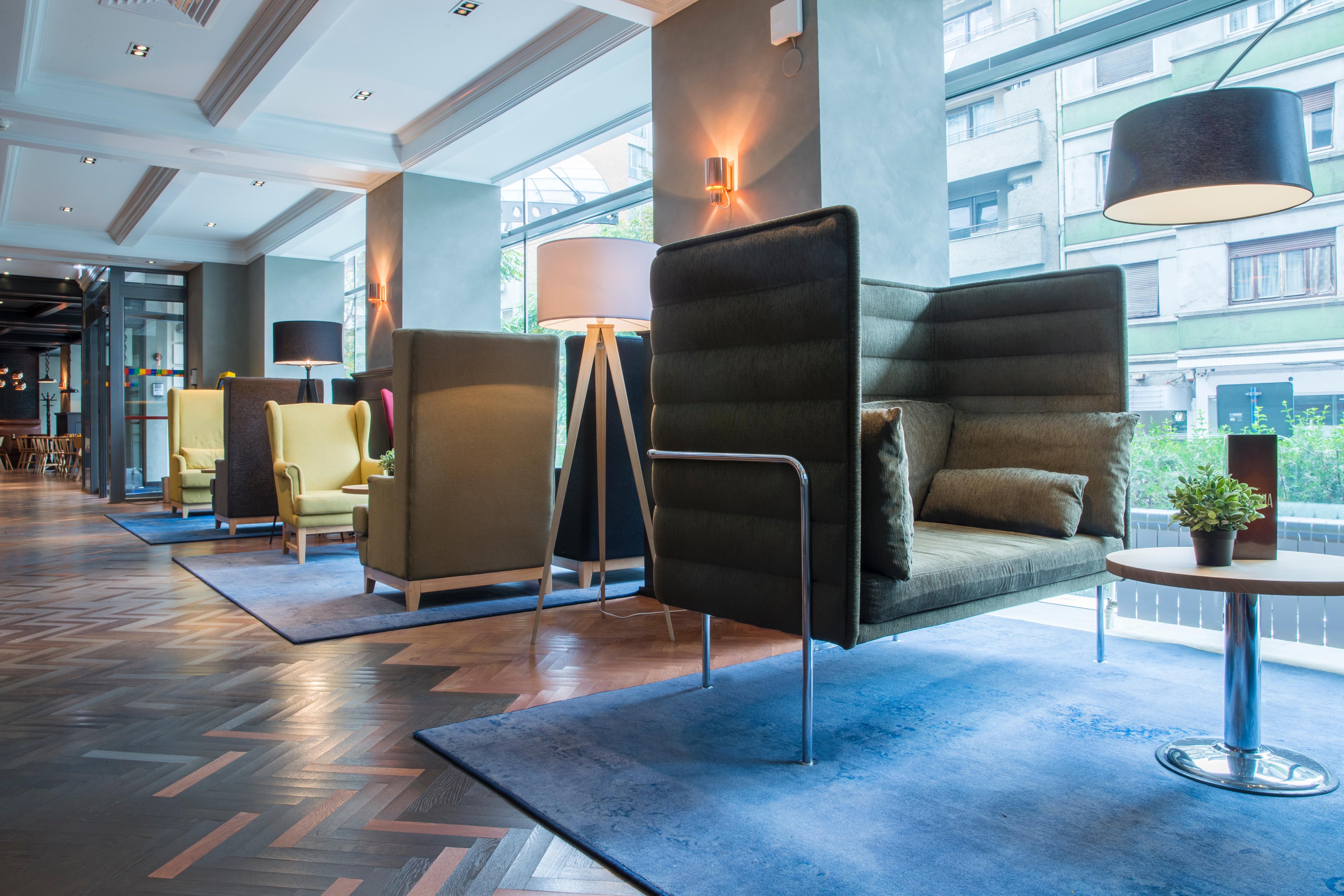 Park Inn By Radisson Bucharest Hotel & Residence Esterno foto